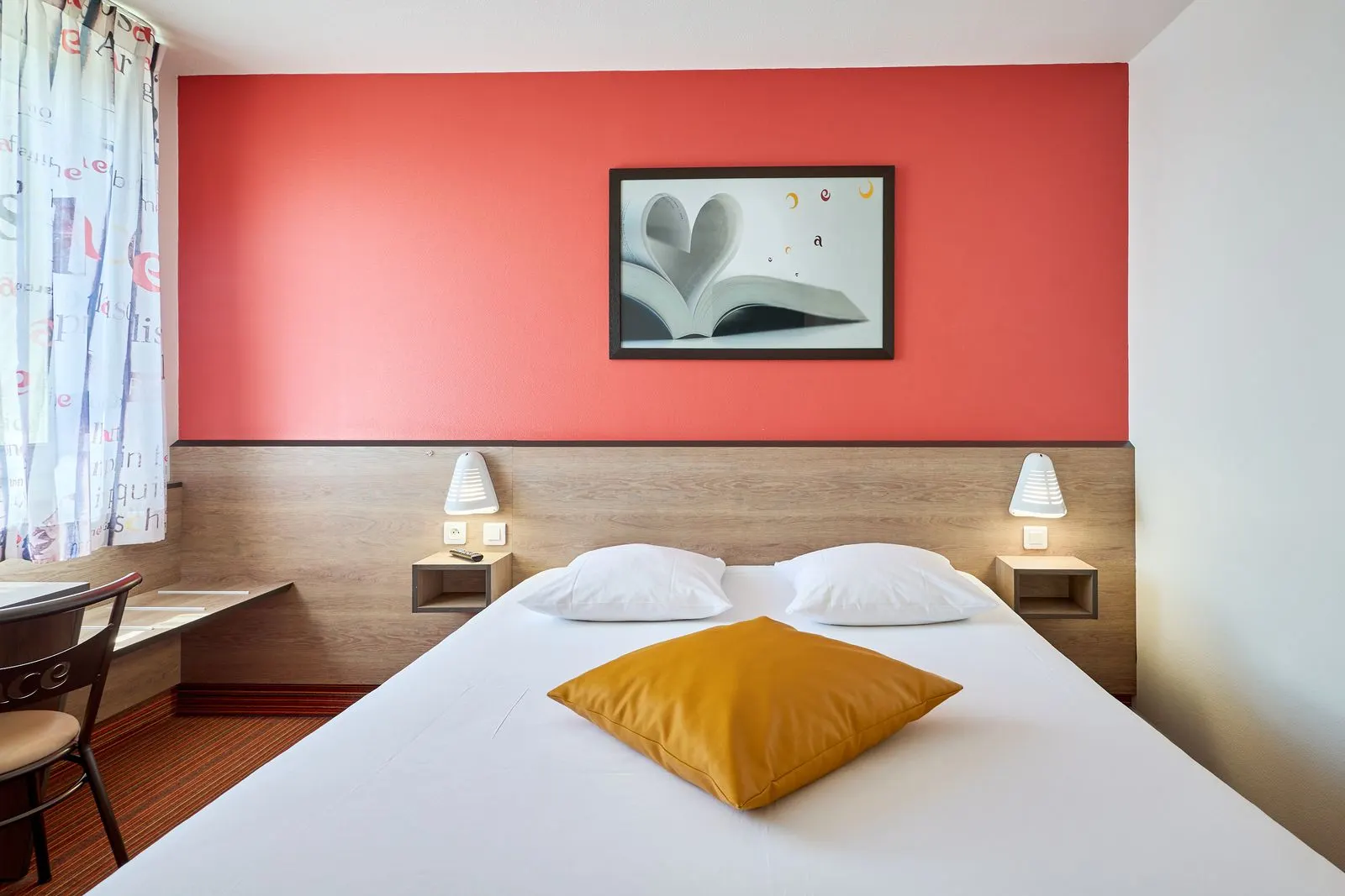 Chambre double de l'Hôtel Goodwood avec lit queen size 160x200